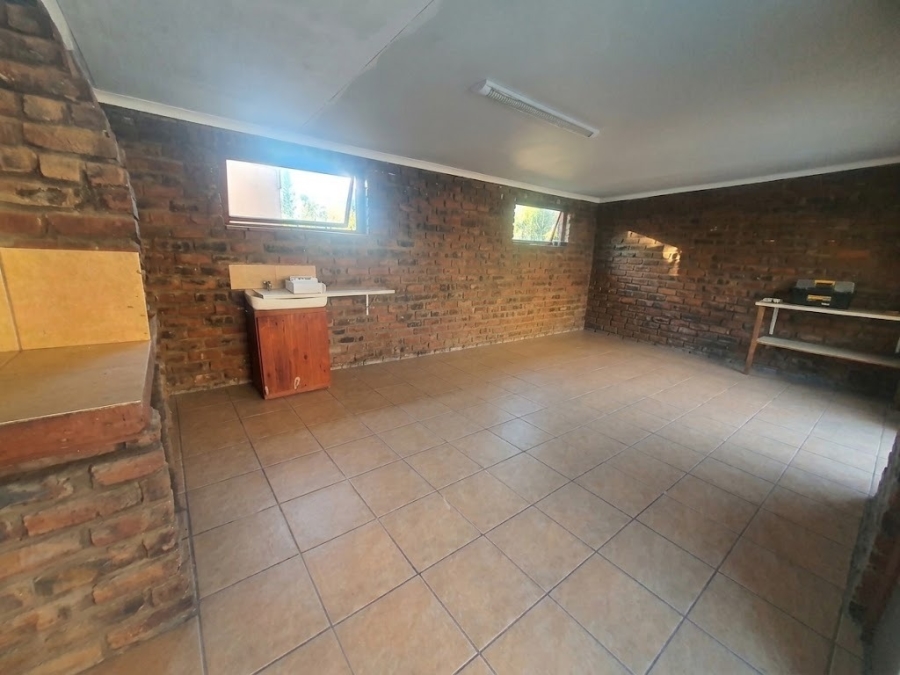 To Let 3 Bedroom Property for Rent in Beacon Bay Eastern Cape
